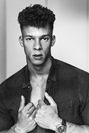 Malcolm Henry &copy; 