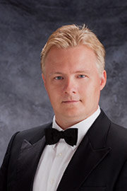 Csaba Grünfelder © Photo Studio Saito
