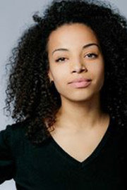   Naomi Simmonds © 