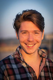   Domen Fajfar © 